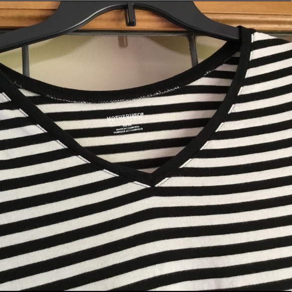 Motherhood maternity striped shirt - Picture 3 of 3
